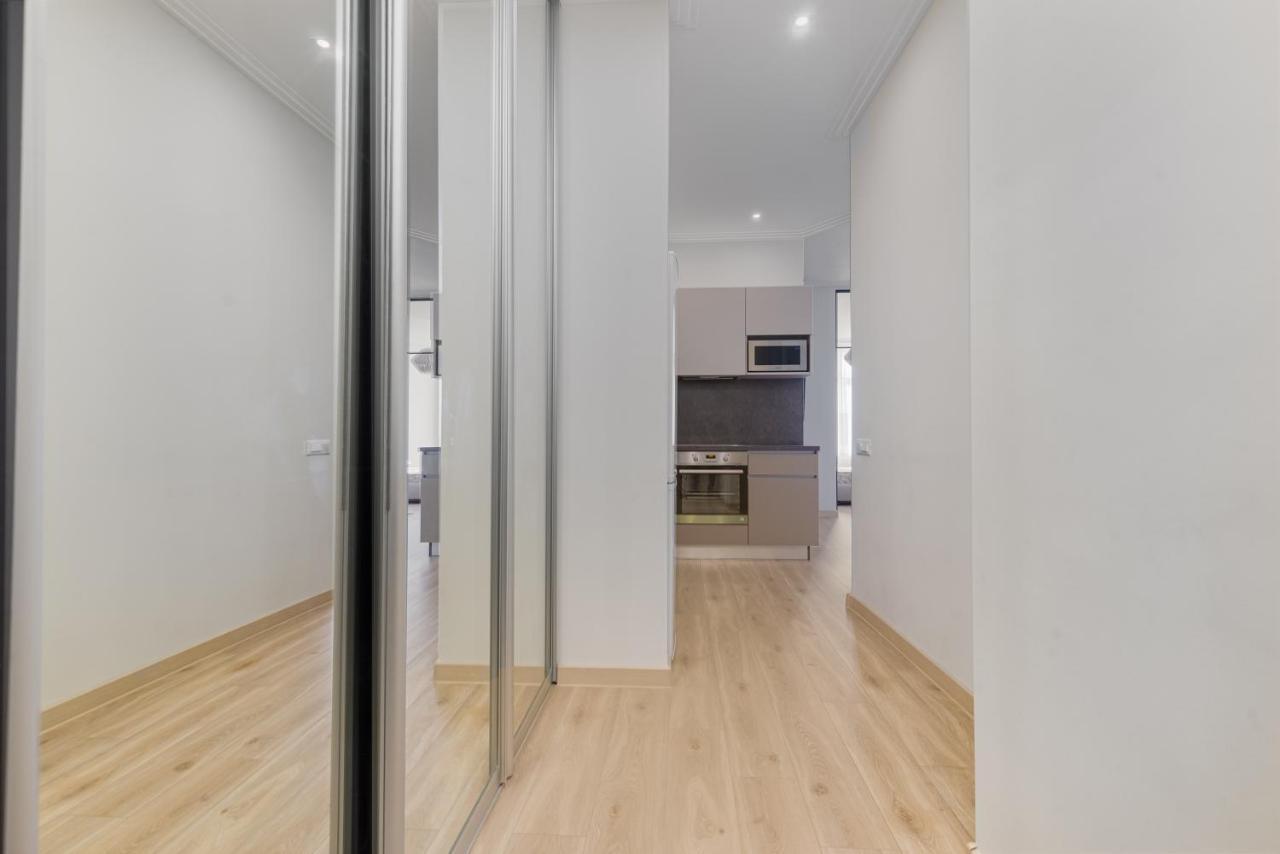 Sea Symphony Luxury 3-Bedrooms Apartment Одесса Экстерьер фото